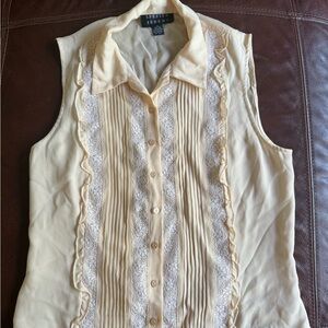 Vintage Spenser Jeremy Cream Lace Button-Down Blouse